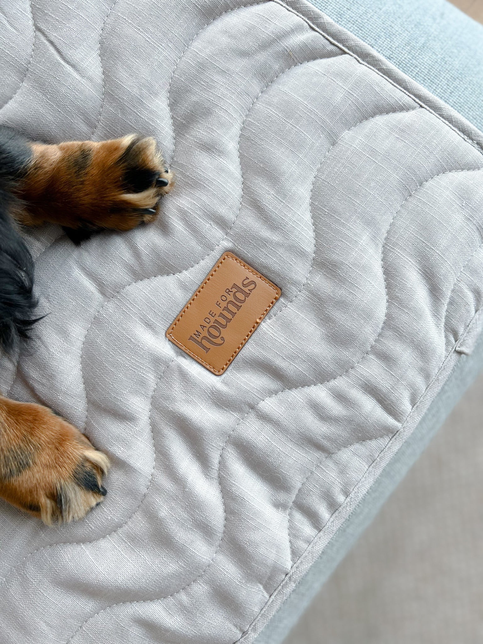 Quilted Linen Couch Mat - Nude