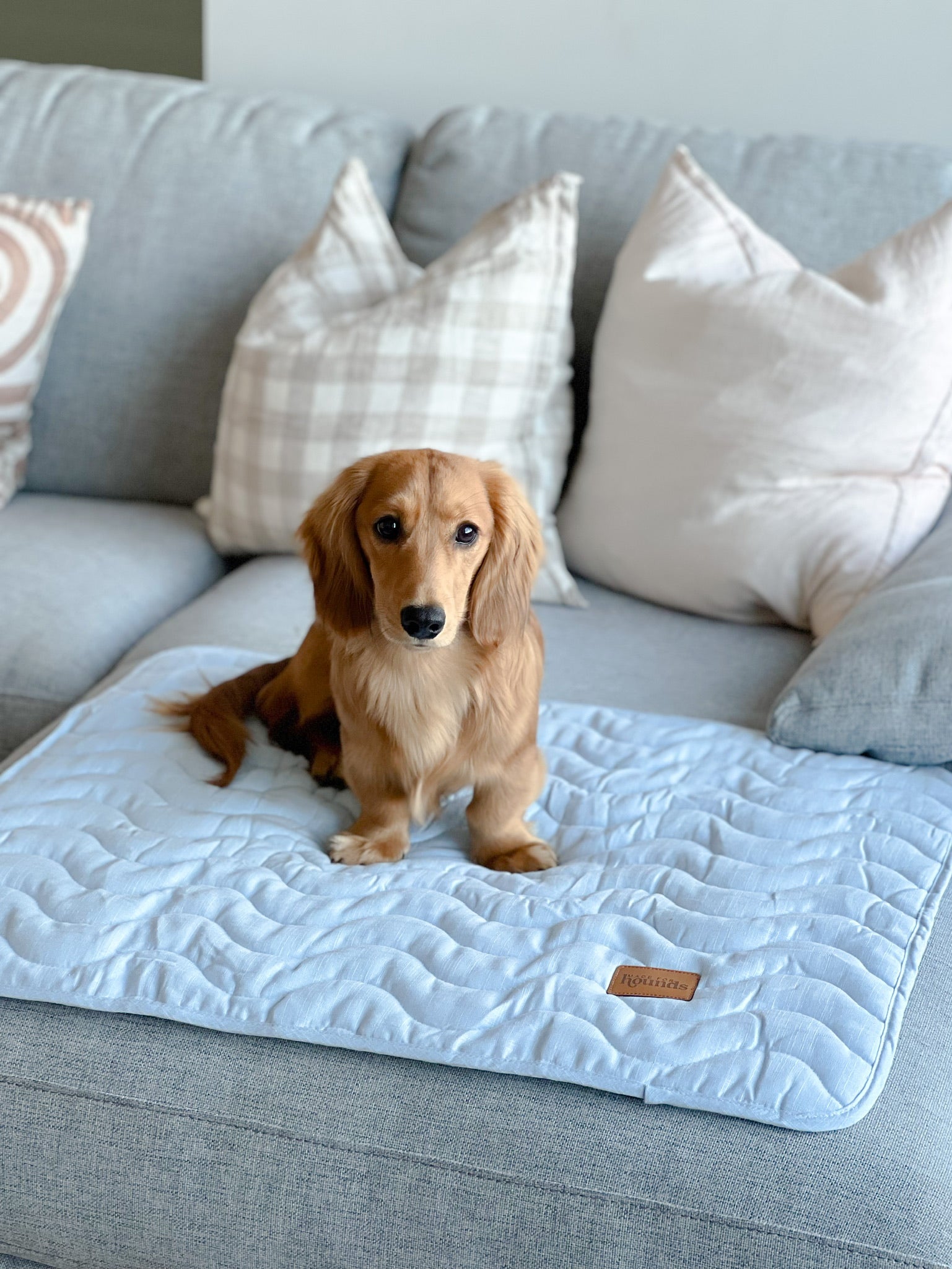 Quilted Linen Couch Mat - Powder Blue